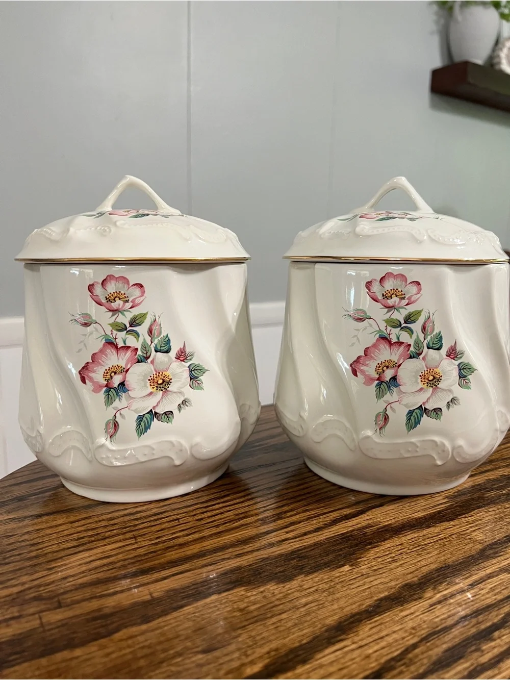 Vintage House Of Webster SET OF2